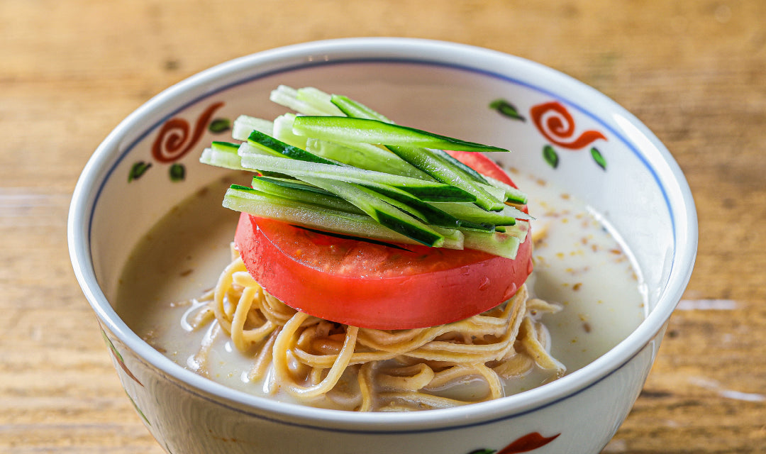 冷麺に並ぶ！韓国の夏定番「コングクス（豆乳冷麺）」