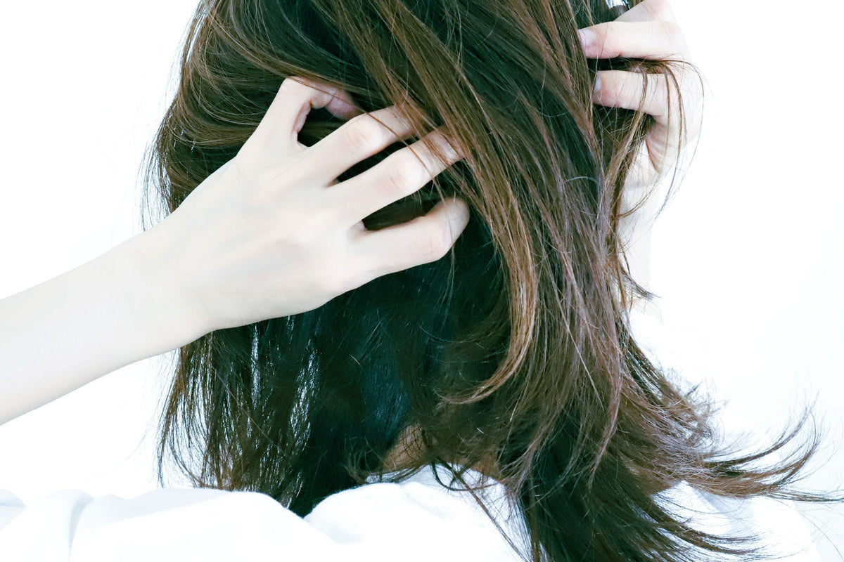 激しい寒暖差は、髪にも影響が！ どんな対策をすればいいの？